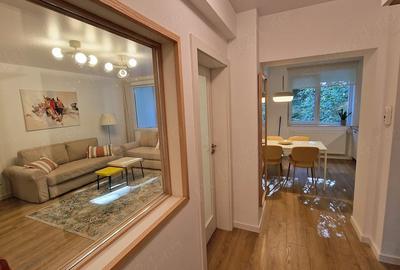 Apartament cu 2 camere decomandat în Plopilor - 2