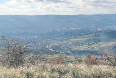 Teren de 1180 mp, în Central