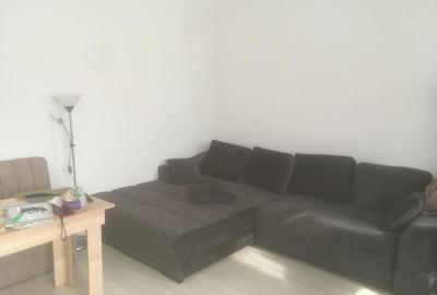 Apartament cu 2 camere decomandat în 13 Septembrie