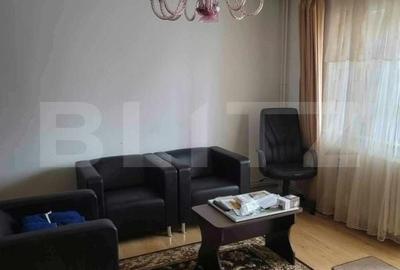 Apartament cu 4 camere decomandat în Gojdu