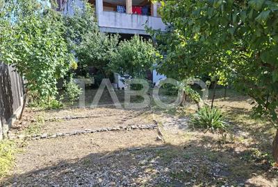 Casă cu 2 camere cu Teren 335 Mp în Tineretului