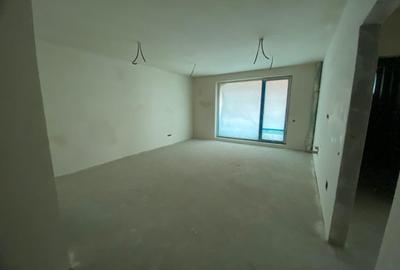 Apartament cu 3 camere semidecomandat în Florești - 3