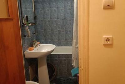 Apartament cu 3 camere decomandat în Central - 3