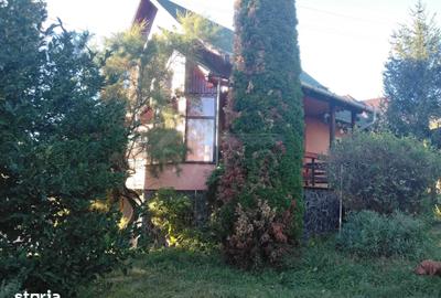 Casă cu 4 camere cu Teren 250 Mp în Remetea