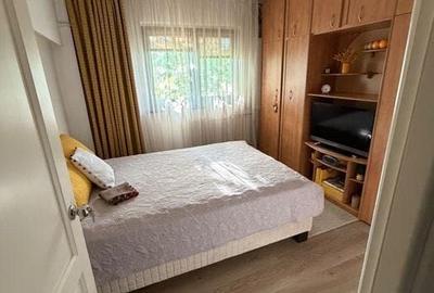 Apartament cu 3 camere decomandat în Lăpuș