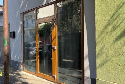 Spațiu comercial, de 78 mp, în Domenii