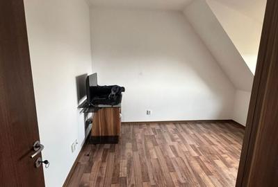 Apartament cu 3 camere semidecomandat în Lipovei - 2