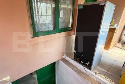 Casă cu 3 camere cu Teren 1700 Mp în Central