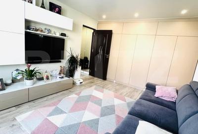 Apartament cu 2 camere semidecomandat, mobilat în Centrul Civic - 1