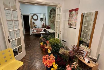 Apartament cu 3 camere decomandat în Eminescu