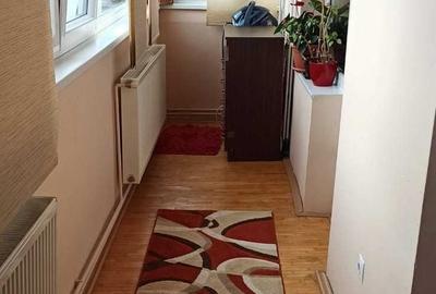 Apartament cu 3 camere decomandat în Tudor - 7