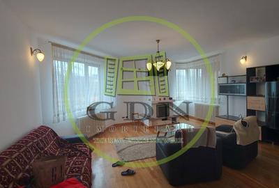 Casă cu 6 camere cu Teren 17900 Mp în Florilor - 4