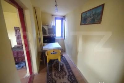 Casă cu 3 camere cu Teren 2508 Mp în Central - 3