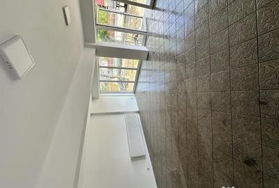 Spațiu comercial, de 50 mp, în Central - 2