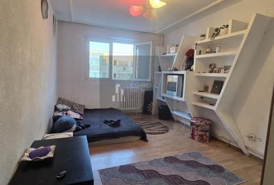 Apartament cu 2 camere semidecomandat în Titan