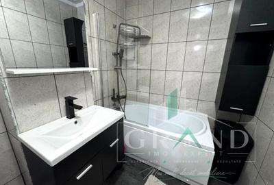 Apartament cu 3 camere semidecomandat, mobilat în Central