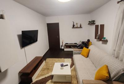 Apartament cu 2 camere decomandat în Vitrometan - 8
