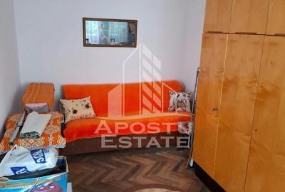 Apartament cu 2 camere semidecomandat în Dacia