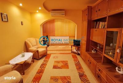 Apartament cu 2 camere decomandat, mobilat în Republicii - 5