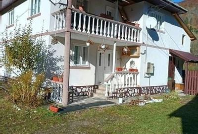 Casă cu 4 camere cu Teren 150 Mp în Gârda de Sus