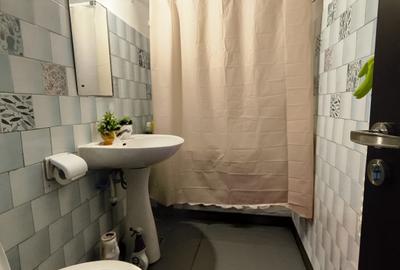 Casă cu 5 camere cu Teren 200 Mp în Răcădău - 10