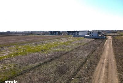 Teren de 319 mp, în Vidra