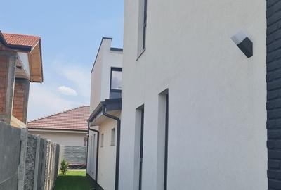 Casă cu 5 camere cu Teren 350 Mp în Dumbrăvița - 6