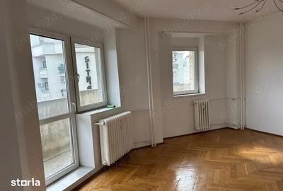 Apartament cu 2 camere decomandat în Centrul Civic