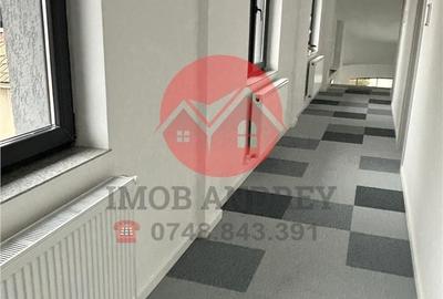 Spațiu comercial, de 30 mp, în Ultracentral