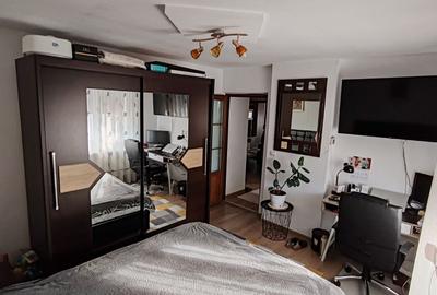 Apartament cu 2 camere decomandat în Central - 3