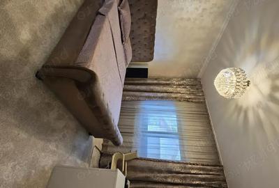 Casă cu 4 camere cu Teren 2530 Mp în Central - 2