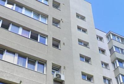 Garsonieră semidecomandată în Basarabia