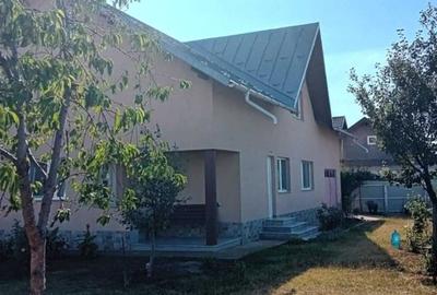Casă cu 3 camere în Florești - 5