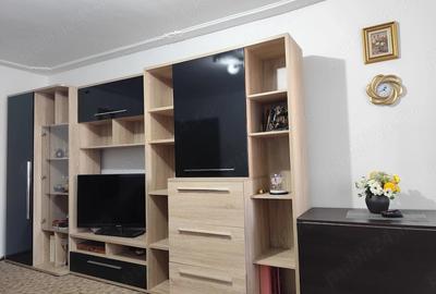 Apartament cu 2 camere decomandat în Gară