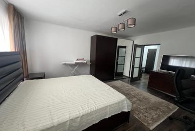 Apartament cu 3 camere decomandat, mobilat în Decebal - 5