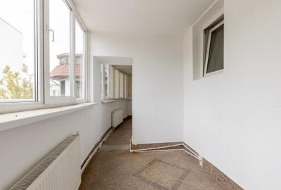 Duplex cu 12 camere cu Canalizare în Băneasa - 22