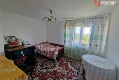 Casă individuală cu 7 camere cu Canalizare în Ultracentral - 7