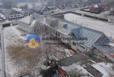 Casă individuală cu 6 camere cu Teren 3683 Mp în Agapia - 4
