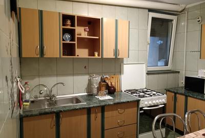 Apartament cu 3 camere decomandat în Lujerului - 4
