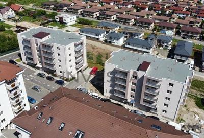 Apartament cu 3 camere semidecomandat în Chinteni