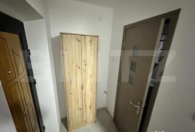 Garsonieră decomandată în Central - 2