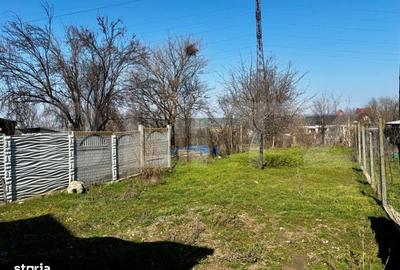 Casă cu 4 camere în Albești - 1