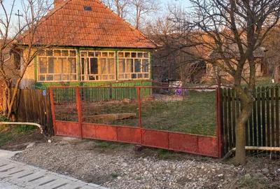 Casă cu 2 camere cu Teren 8 Mp în Silivașu de Câmpie - 1