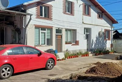 Vinzare casa si spatiu firma - 1