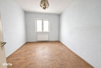 Apartament cu 3 camere decomandat în Central - 6