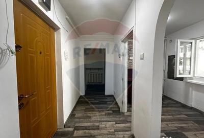 Spațiu comercial, de 44 mp, în Mărăței - 8