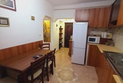 Apartament cu 3 camere în Central - 8
