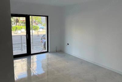 Spațiu comercial, de 50 mp, în Central - 5