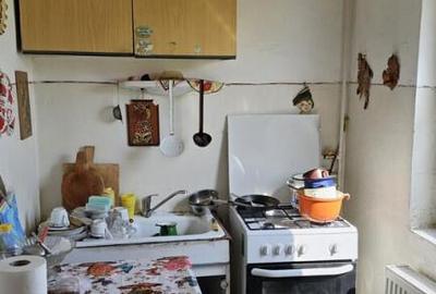 MIHAI BRAVU zona Piata -Lidl , garsoniera et. 3/4 la 37000 e - 10