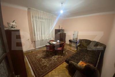 Casă cu 4 camere cu Teren 450 Mp în Elisabetin - 1